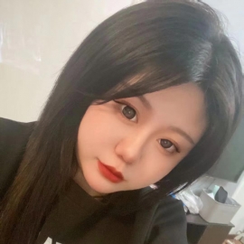 身材相当丰满的小嫩妹