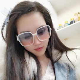 花园路身材不错的暖心