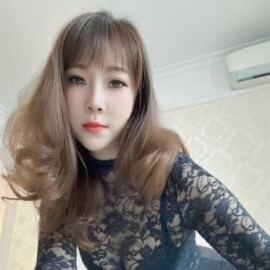 爱健身的颜值妹子