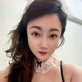 d龙转巨乳御姐
