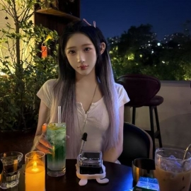 新区舌吻御姐布丁