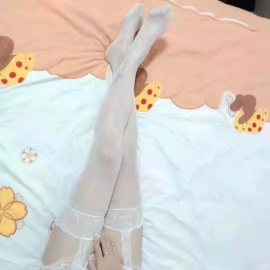 瘦瘦高高小美女