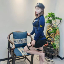 喜欢穿制服的妹妹