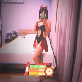 白嫩粉鲍鱼女上很棒